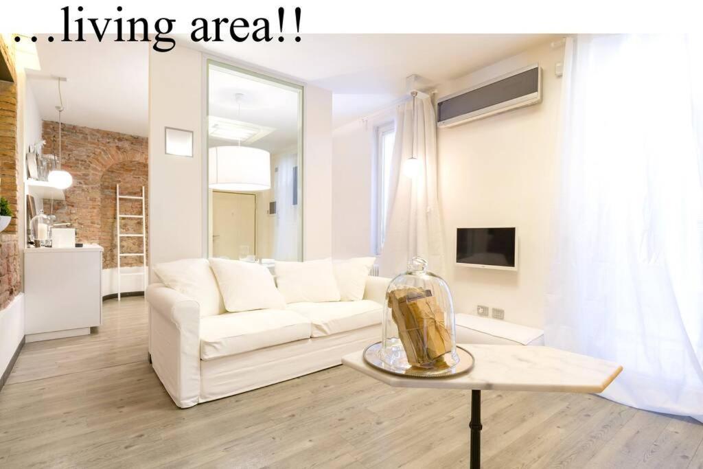 Punto Luce Home In Center Of Verona Exterior photo